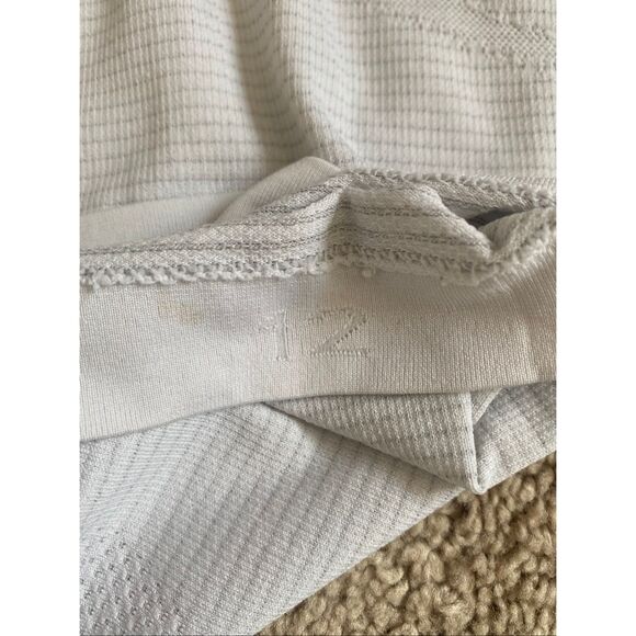 Lululemon Swiftly Tech Short Sleeve crew size 12 - Picture 4 of 6
